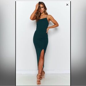 Elegant Green Spaghetti Strap Dress